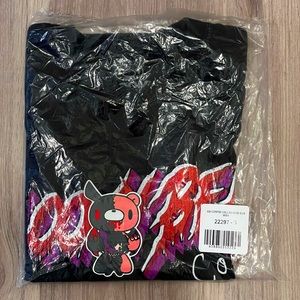 AUTHENTIC - NWT/NEW UNOPENED - Gloomy Bear x Corpse Husband Shirt + Sticker